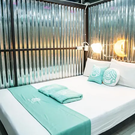 Coziness Is Near The City - Budget Friendly Hostel !