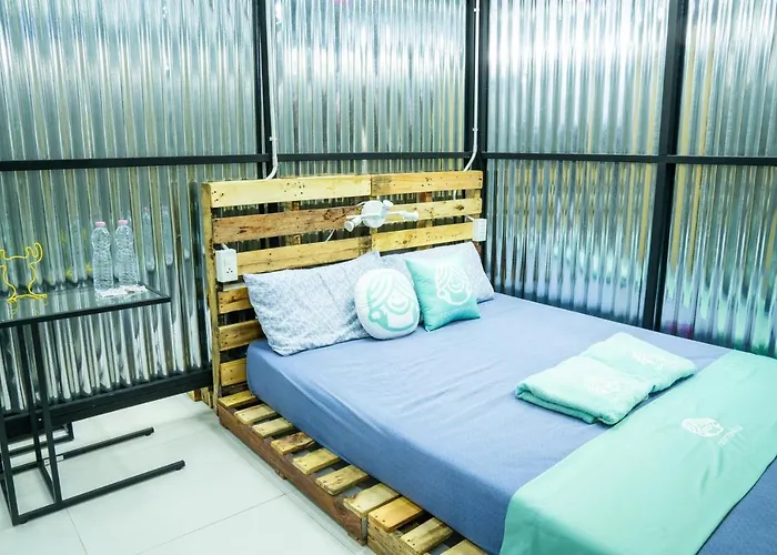 Guest house Coziness Is Near The - Budget Friendly !